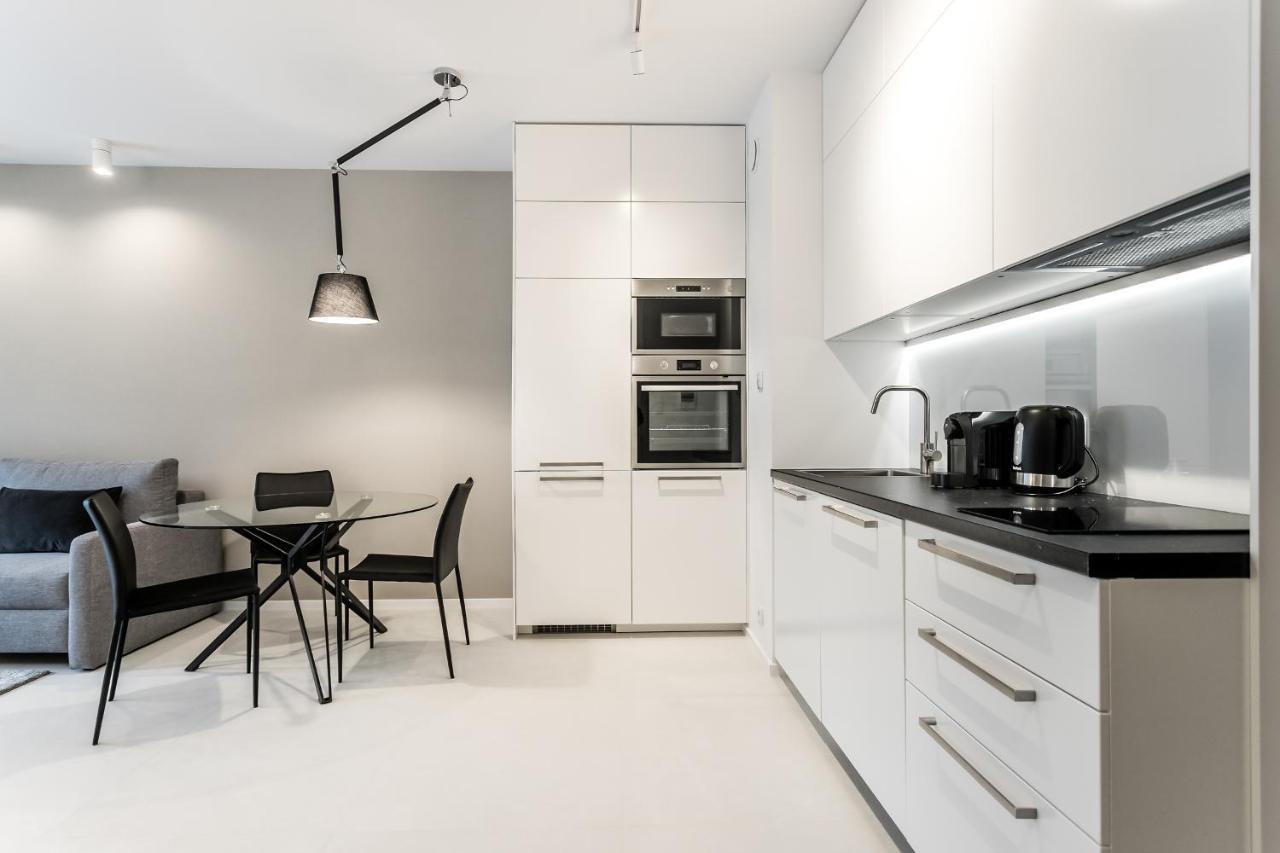Mennica Residence Apartments By P&O Serviced Apartments Varsóvia Exterior foto
