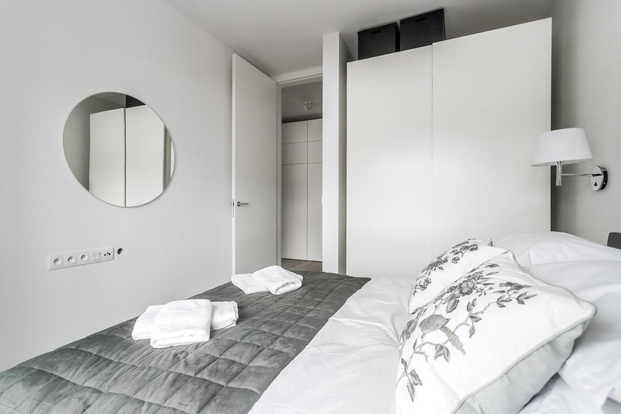 Mennica Residence Apartments By P&O Serviced Apartments Varsóvia Quarto foto